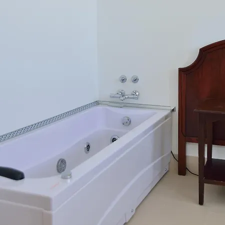 New Andalusian House 33 Free Private Parking