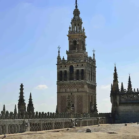 New Andalusian House 33 Free Private Parking
