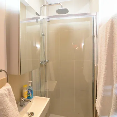 New Andalusian House 33 Free Private Parking Σπίτι διακοπών *